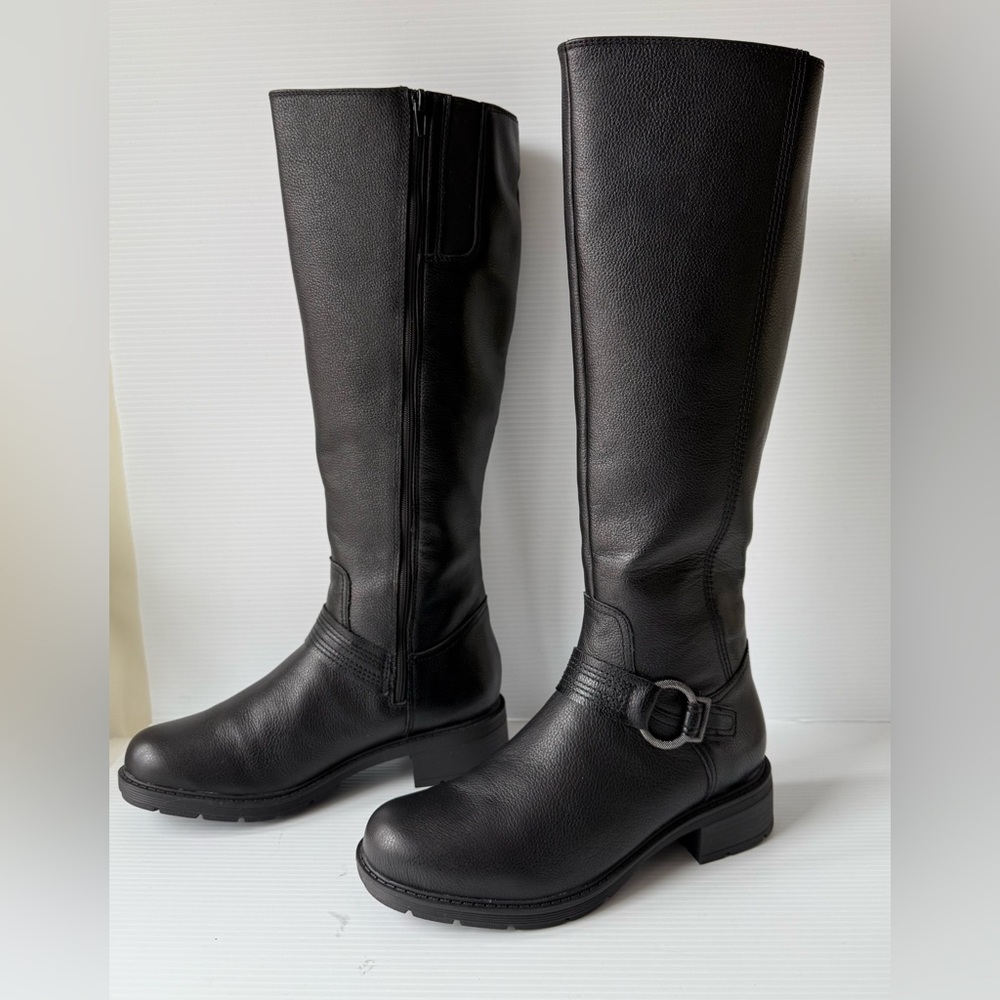 Clarks Women's Hearth Rae Black Leather Boots Size 8.5 Wide New